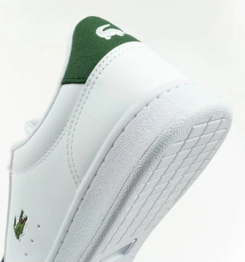 Atlete femra Lacoste, të bardha