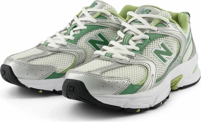 Atlete New Balance, të bardha