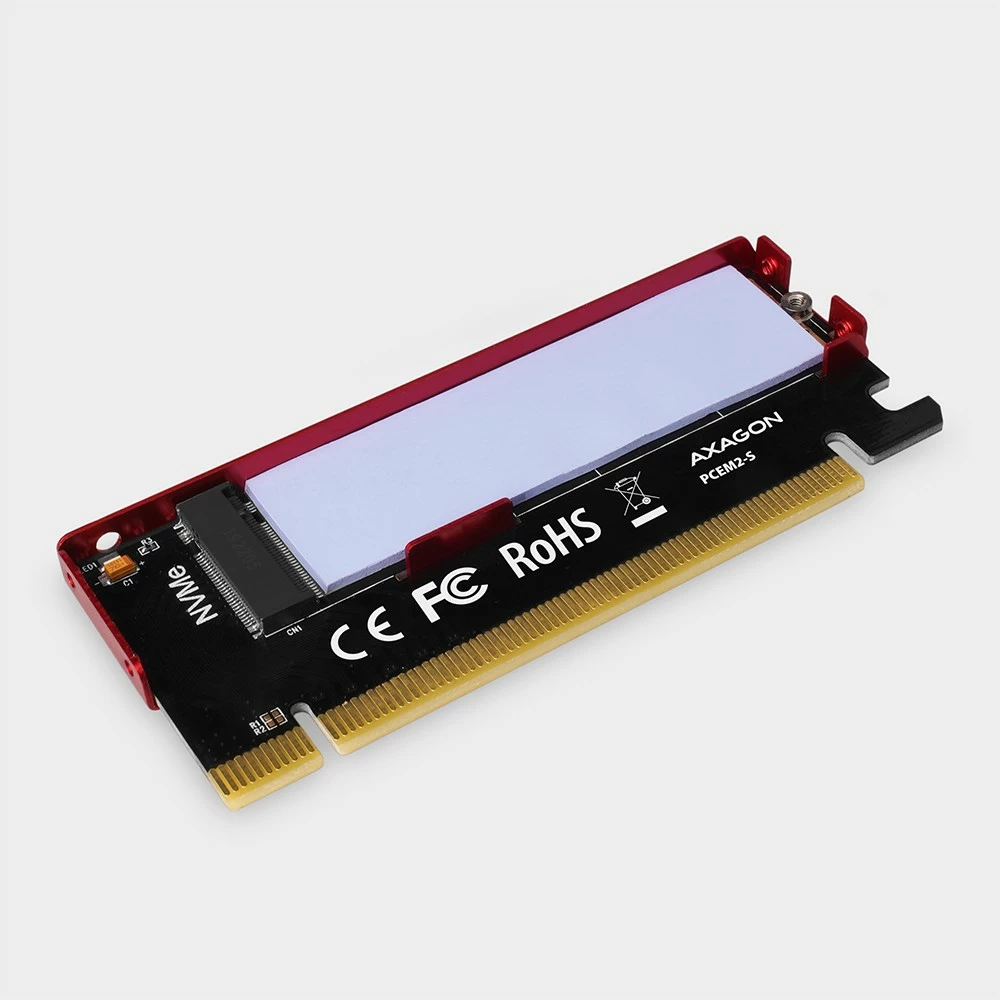 Kasë adapter AXAGON PCEM2-S për NVMe M.2 SSD, PCIe x16, me mbulesë alumini, e kuqe