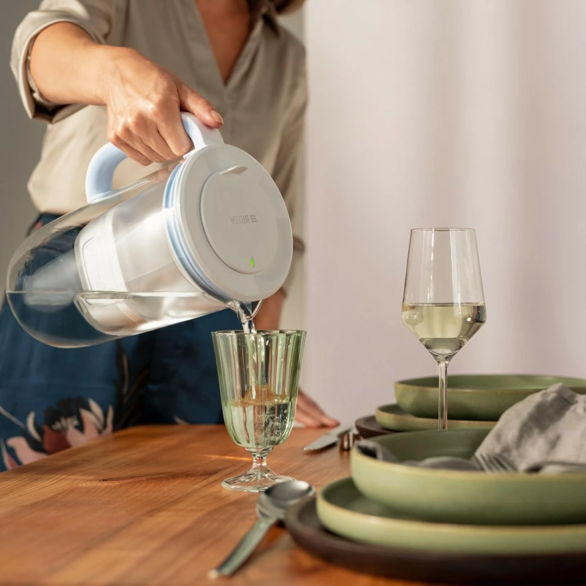 Kanarë filtrimi uji prej xhami, Brita Glass, 2.5 L, me SmartLight LED, 2x MAXTRA PRO Pure Performance, blu