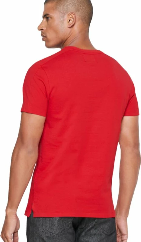 Maicë Tommy Hilfiger për meshkuj, e kuqe