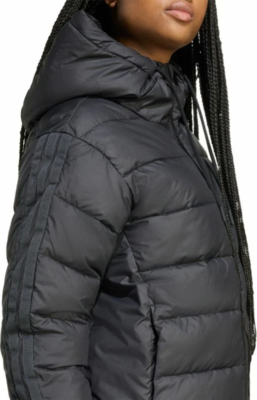 Jakne për femra adidas, e zezë