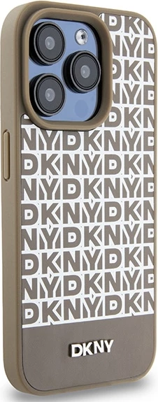 Mbështjellës DKNY Leather Printed Pattern Metal Logo MagSafe për iPhone 15 Pro, Kafe