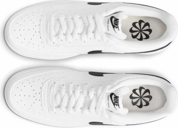 Atlete për meshkuj Nike, të bardha