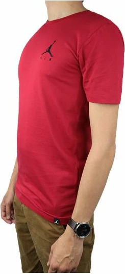 Maicë për meshkuj Nike, e kuqe