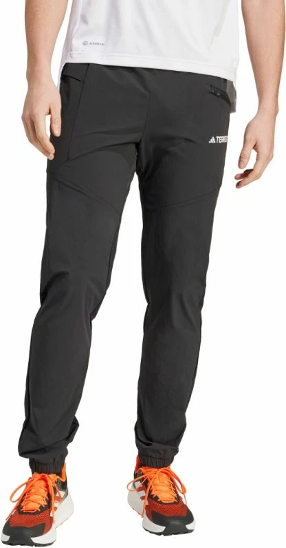 Pantallona sportive meshkuj adidas Terrex Xperior Light IQ1399, të zeza