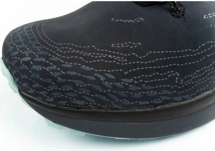 Atlete femra Tamaris, të kaltra