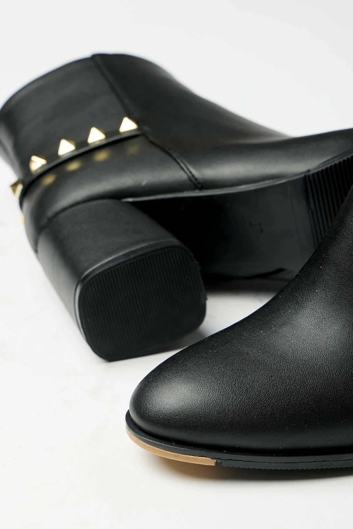 Çizme për gra, ngjyrë e zezë, Jumeon, MK1345025KR20-005