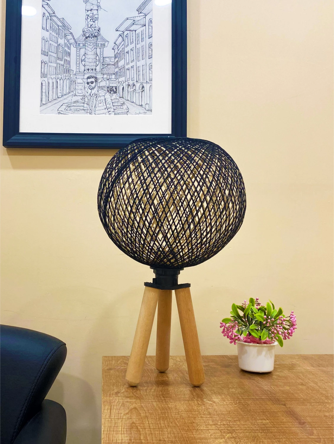 Dritë tavoline prej druri dhe litari, e zezë, FH7378.01, Φ24x42Υ cm