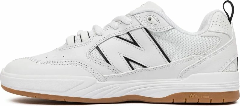 Atlete për meshkuj New Balance, të bardha