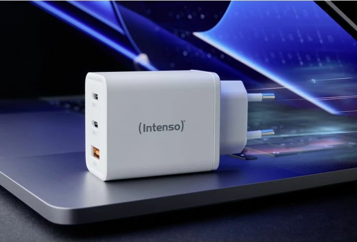 karikues INTENSO W65ACC 65W GaN, 2xUSB-C + 1xUSB-A, prizë EU, i bardhë