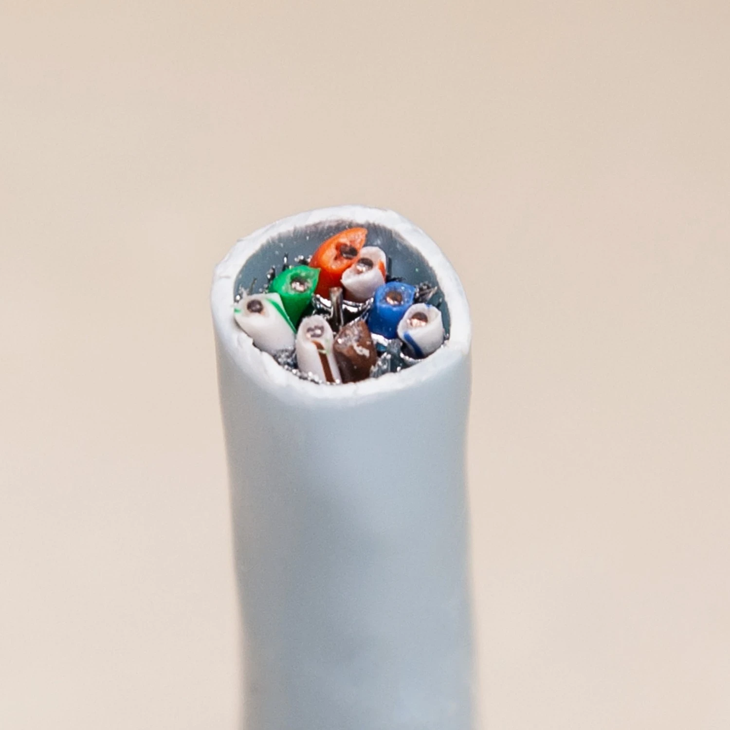 Kabllo rrjeti Unitek, kat.6a, 305m