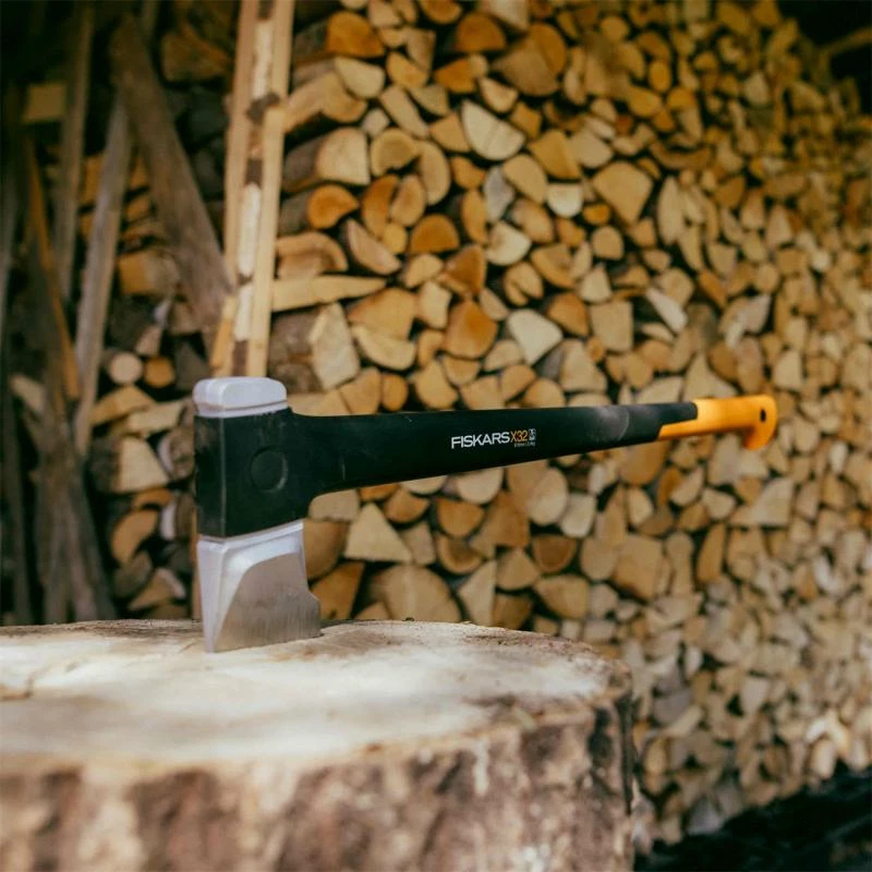 Sëpatë ndarëse, Fiskars X-Series X32 820mm, e zezë/portokalli