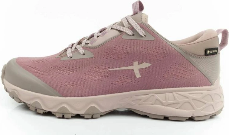 Atlete femra Tamaris, vjollce