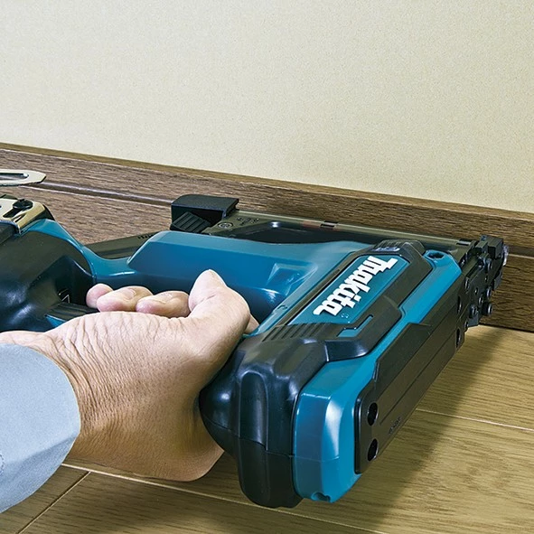 Gozhdues Makita DPT353ZJ, 18V, Li-Ion, zi/turquoise