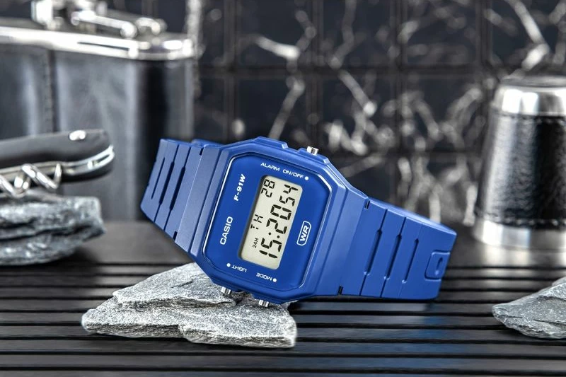 Orë dore unisex Casio, blu