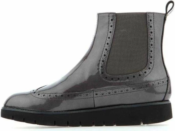 Këpucë të larta Geox për femra