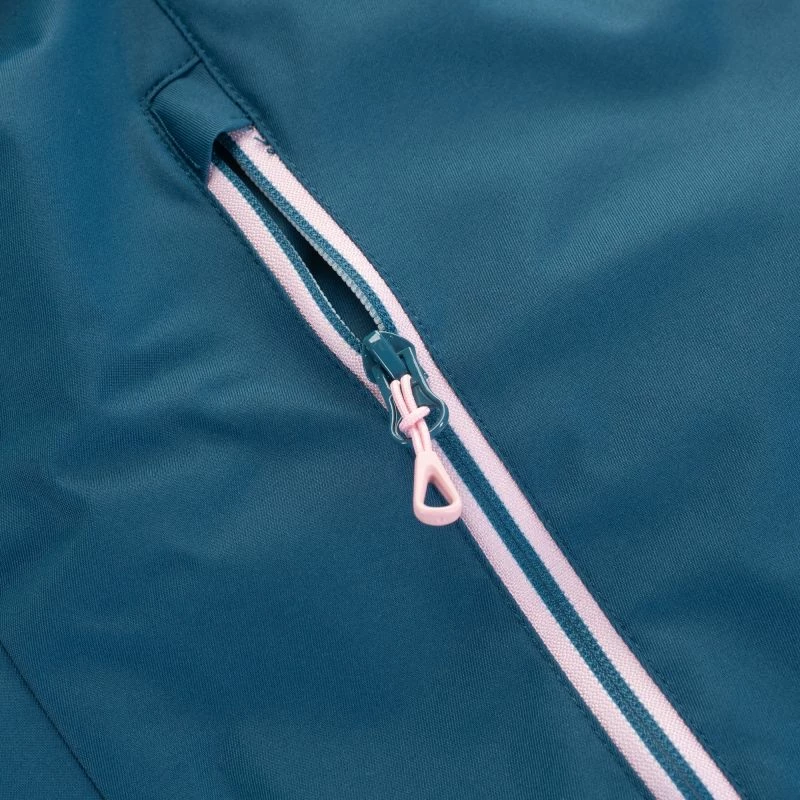 Jakne dimri për femra Brugi