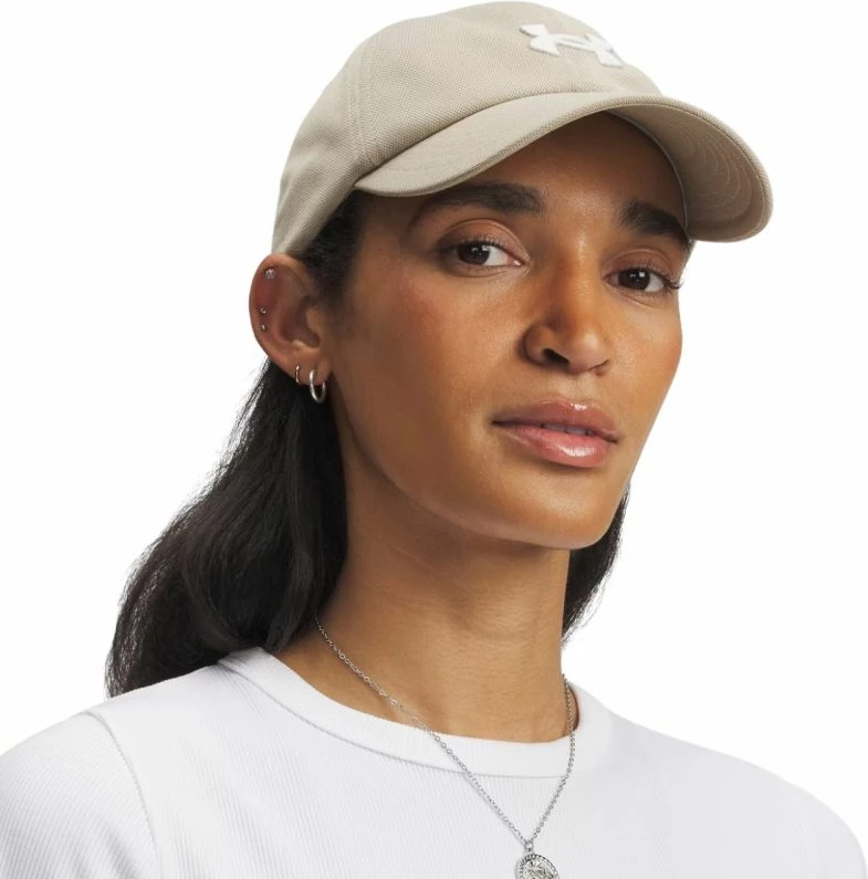Kapelë Under Armour për femra, bezhë