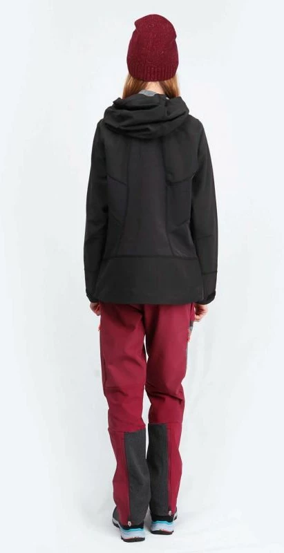 Jakne Salewa për femra, e zezë