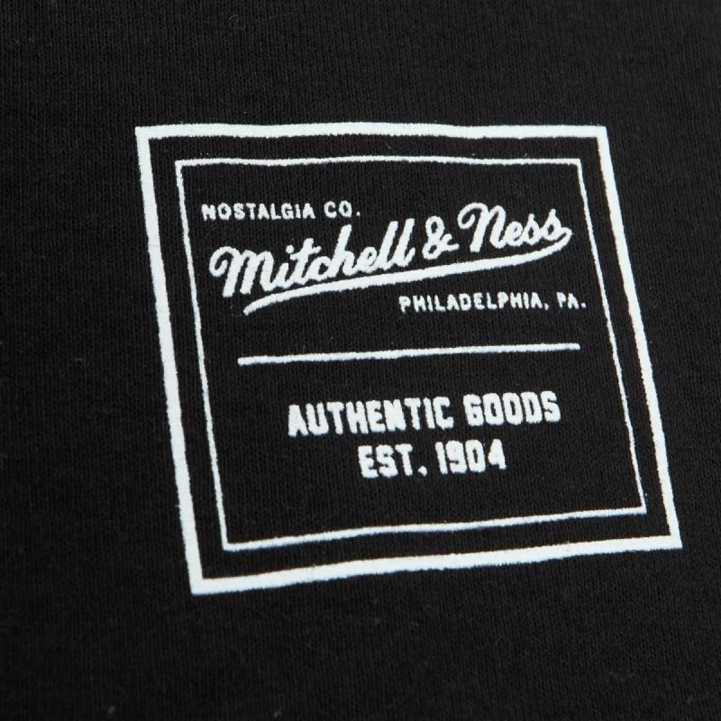 Maicë për meshkuj Mitchell & Ness, e zezë