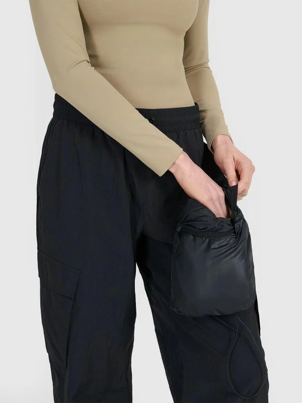 Jelek i qepur 4f për femra