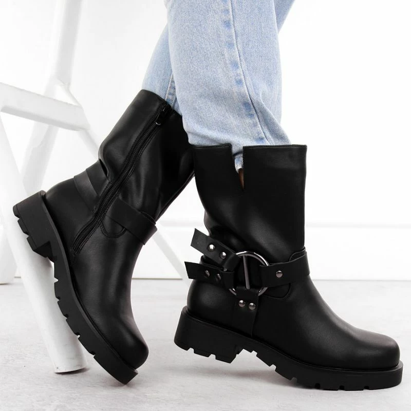 Çizme Potocki femra, të zeza