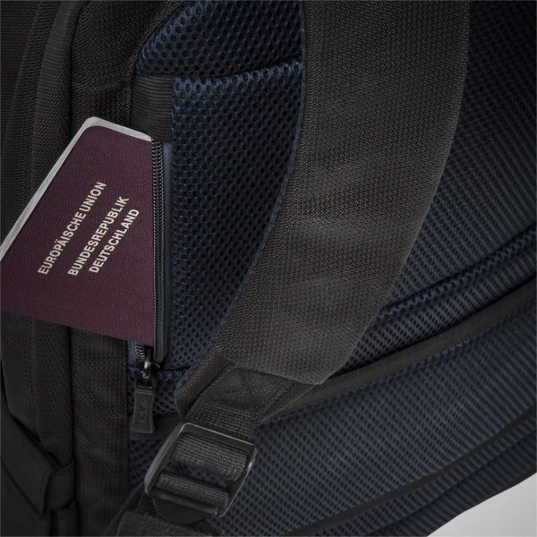 Çantë shpine laptopi RIVACASE ECO 8460 17.3\" 23L e zezë