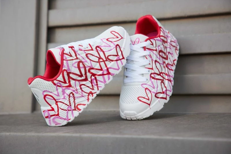 Atlete femra Skechers, të bardha