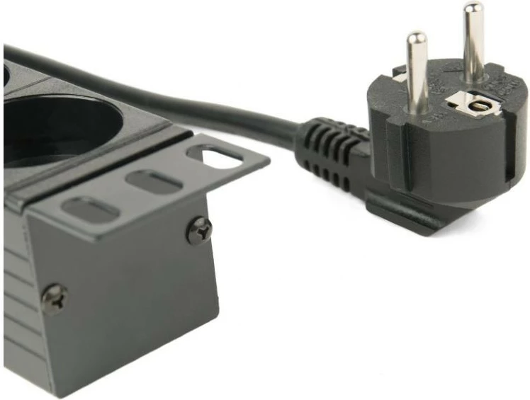 Kasë prizash Gembird EG-PDU-014, 8 Schuko, 1U, 3m, e zezë