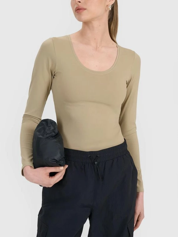 Jelek i qepur 4f për femra