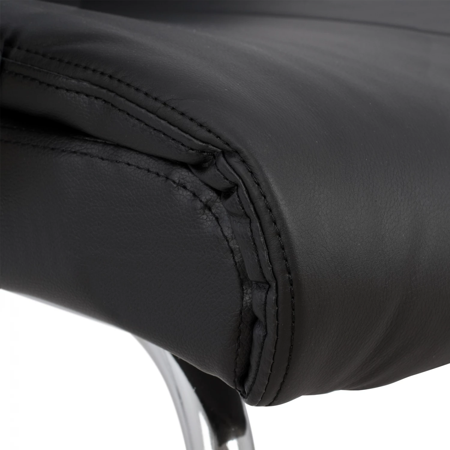 Karrige për zyre konferencash FH1094.01, set prej 2 copë, e zezë