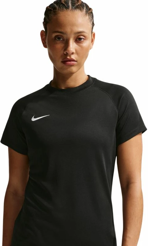 Maicë sportive për femra Nike, e zezë