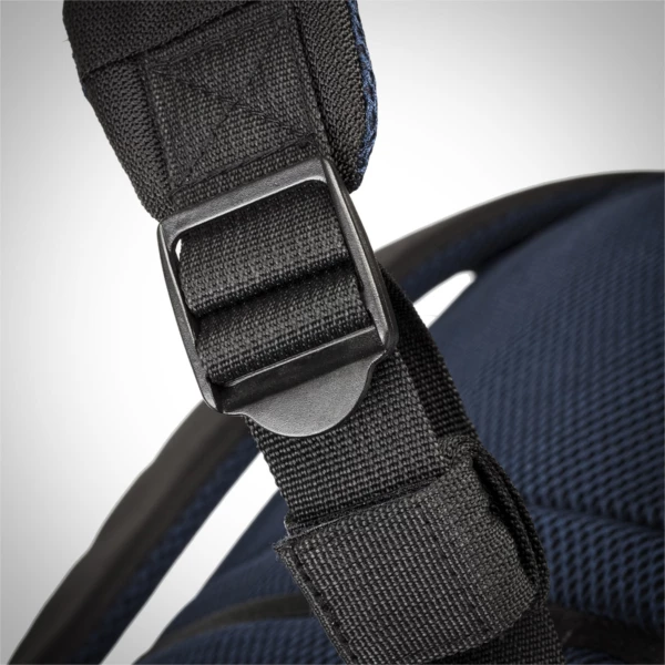 Çantë shpine laptopi RIVACASE ECO 8460 17.3\" 23L e zezë