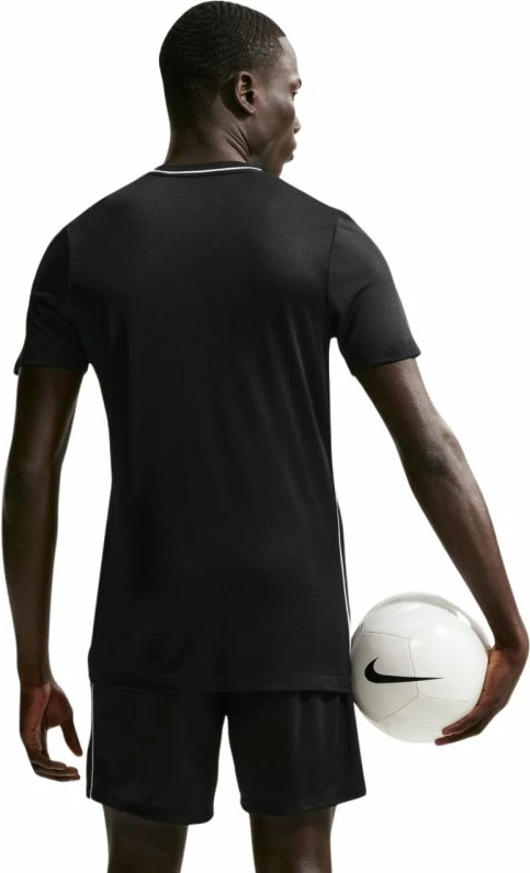 Maicë për meshkuj Nike, e zezë