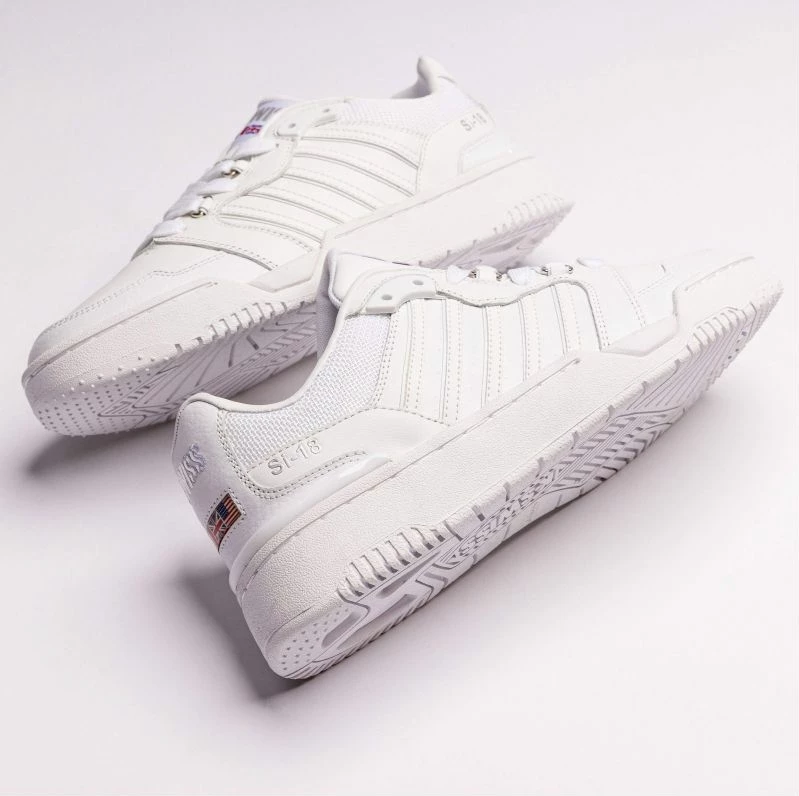 Atlete femra K-Swiss, të bardha