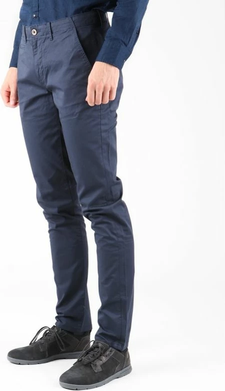 Pantallona chino për meshkuj Wrangler