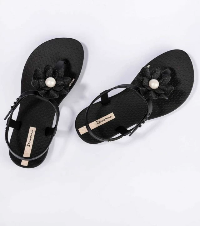 Sandale për vajza Ipanema Class Flora Jr., të zeza