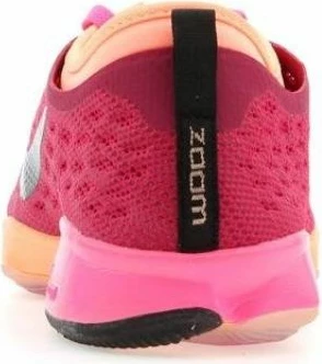 Atlete trajnimi Nike për femra, rozë