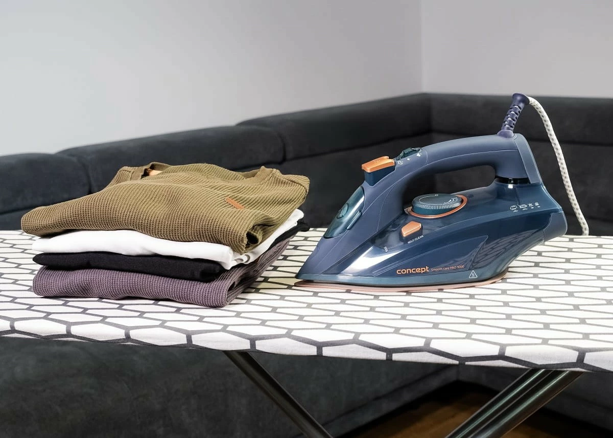 Hekur me avull, Concept ZN9110, 2800 W, shfryrje avulli 160 g/min, avull i vazhdueshëm 40 g/min, taban qeramik, rezervuar 400 ml, kabllo 2 m, blu/ari