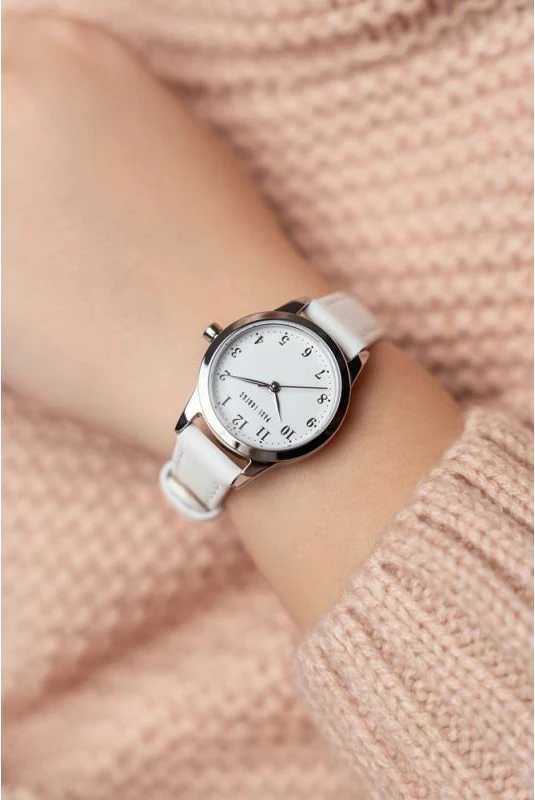 Orë dore për femra Paul Lorens, e bardhë