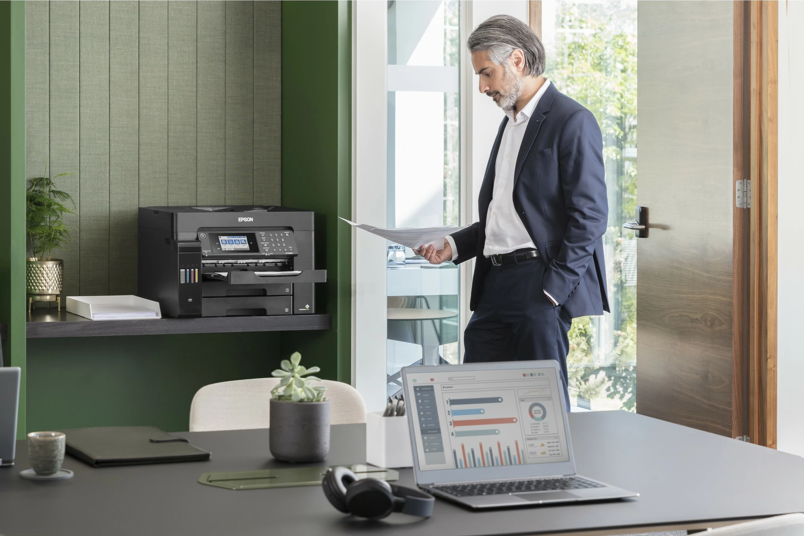 Printer multifunksional Epson EcoTank ET-16650, A3, tank boje, ekran me prekje, i zi