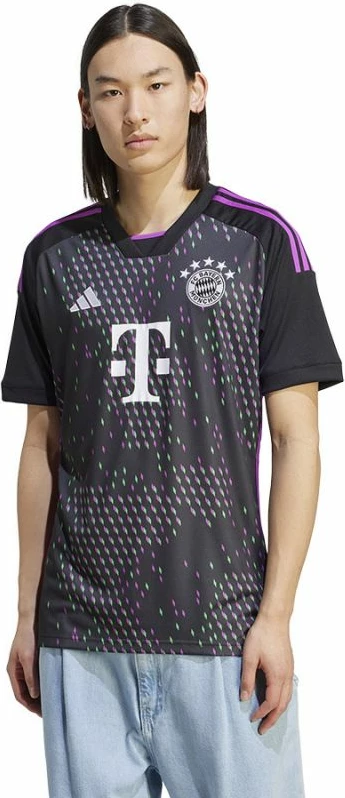 Maicë për meshkuj adidas, e zezë