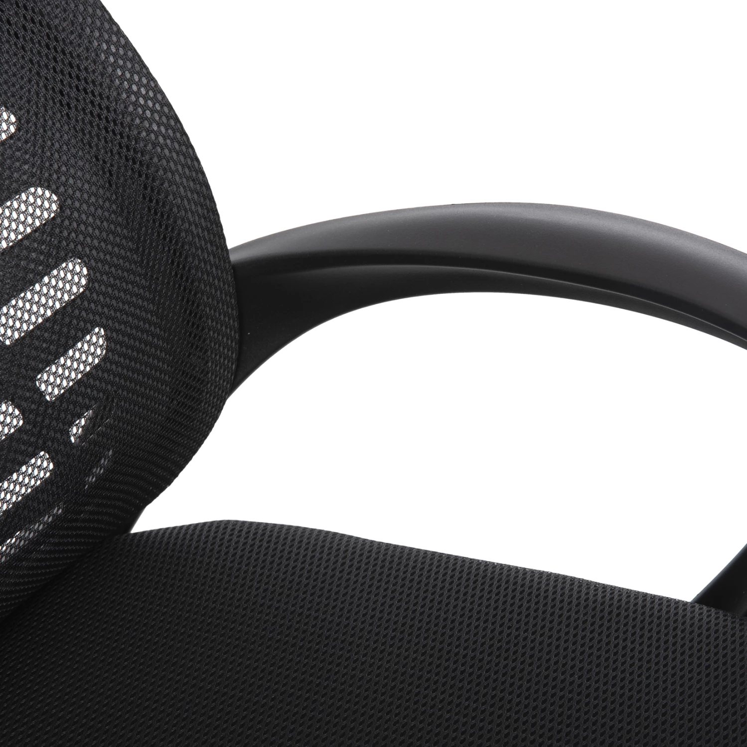 Karrige për zyre TRAIL2 FH1193, 62x59x120H cm. e zezë