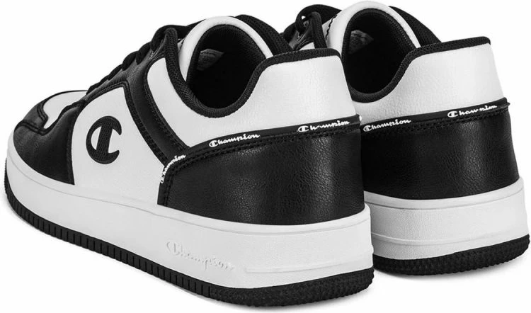 Atlete Champion, për meshkuj dhe femra, të bardha dhe të zeza