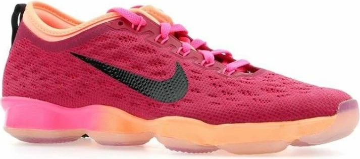 Atlete trajnimi Nike për femra, rozë