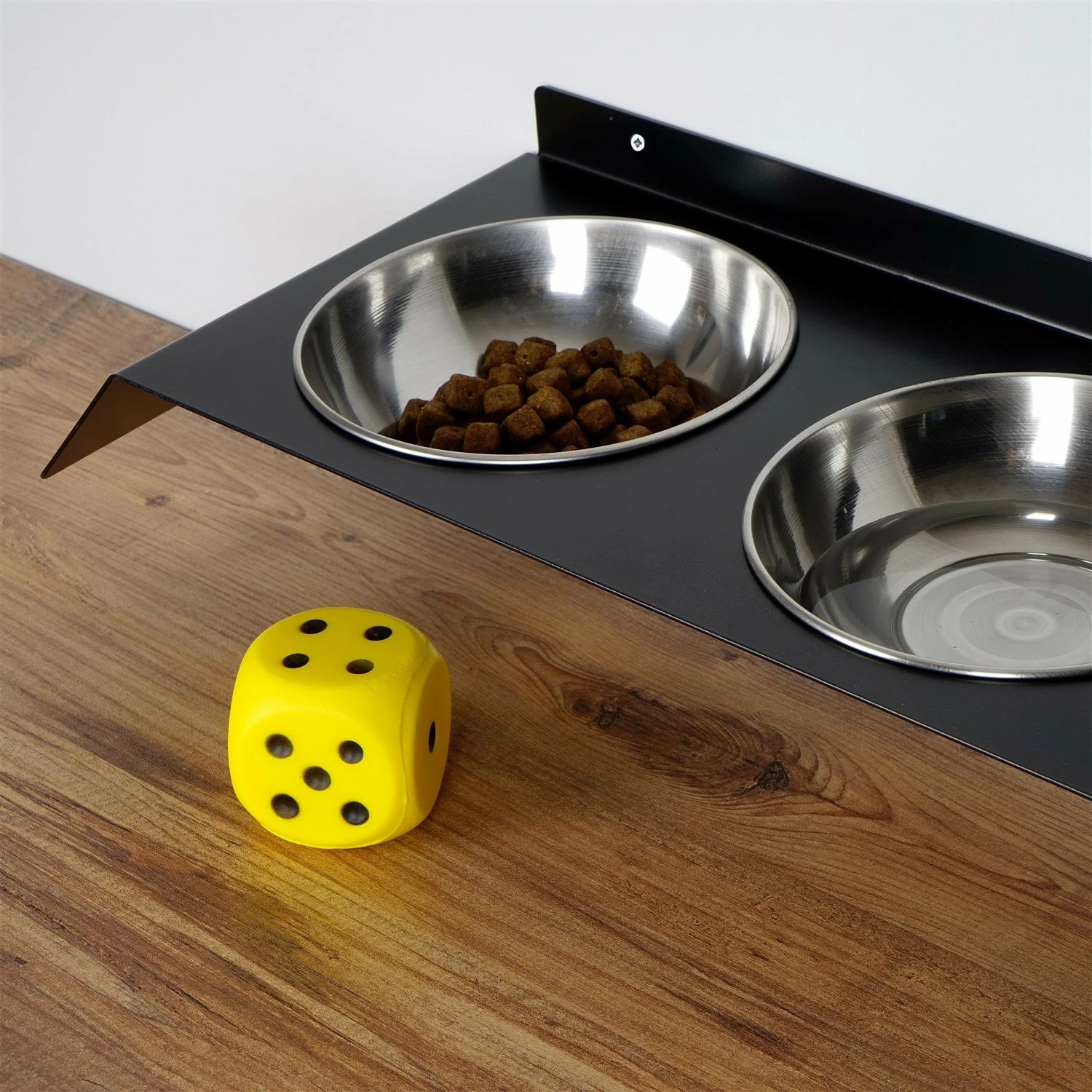 Enë ushqimi për kafshë, metalike, e zezë, Hanah Home Pet018