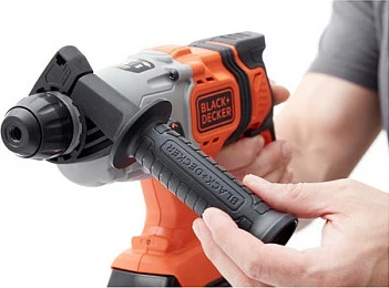 Çekiç elektrik Black & Decker BCD900E2K-QW, 18V, 2.5Ah, SDS Plus, me valixhe, portokalli/zezë