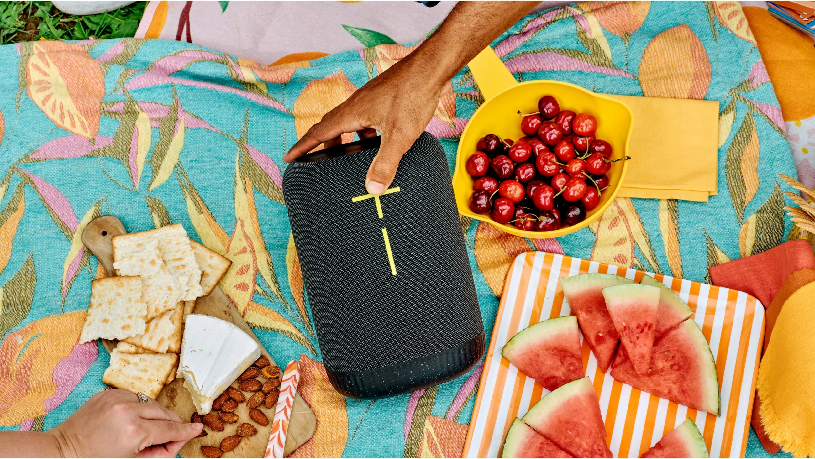 Boks Ultimate Ears 984-001863, 4.5 cm, 12 cm, 95 dB, Wireless, A2DP, 55 m, i zi