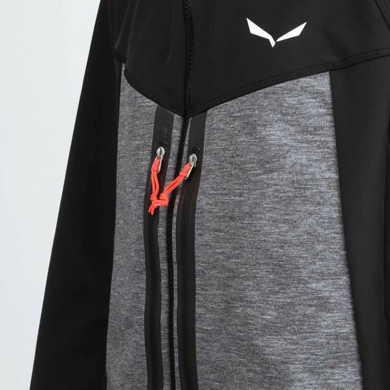 Jakne Salewa për femra, e zezë